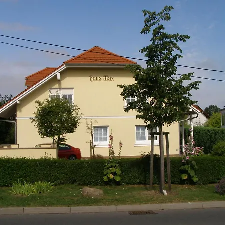 Apartment Haus Max 135 *